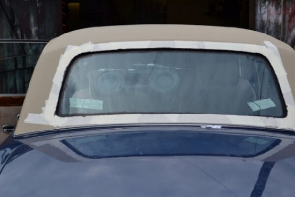 classic-car-windscreen-15